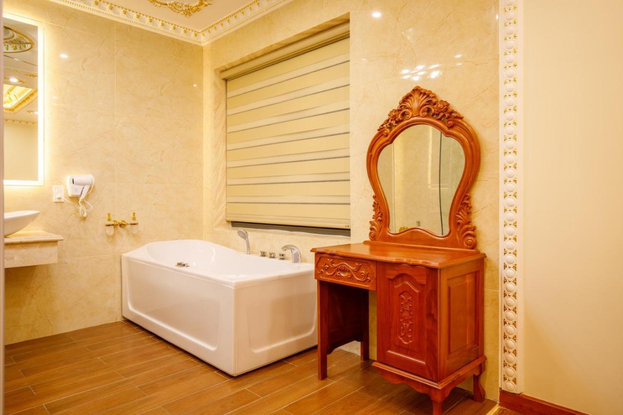 Tri Tam Hotel - Khach San Tri Tam Ben Luc Ngoại thất bức ảnh