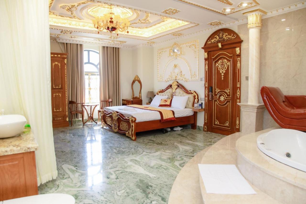 Tri Tam Hotel - Khach San Tri Tam Ben Luc Ngoại thất bức ảnh