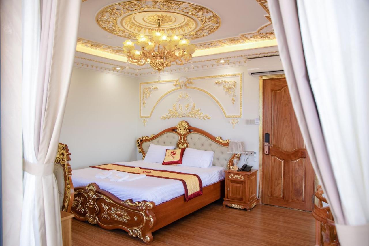 Tri Tam Hotel - Khach San Tri Tam Ben Luc Ngoại thất bức ảnh